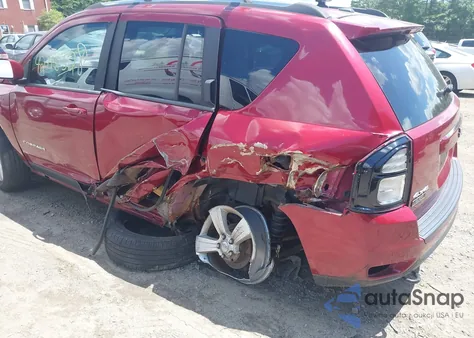 2014 Jeep Compass Latitude из США, поврежденный, VIN 1C4NJDEB2ED644359